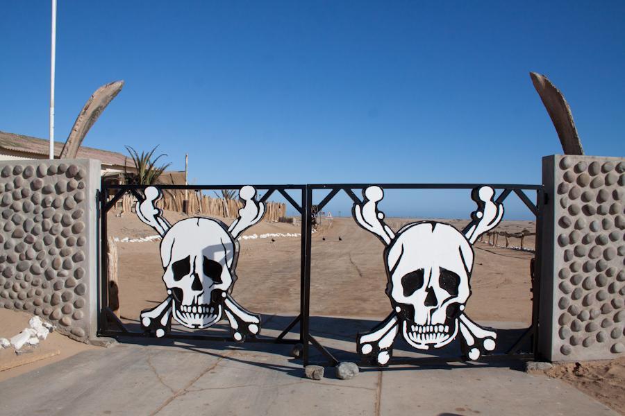 Shipwreck Lodge Mowebaai Экстерьер фото