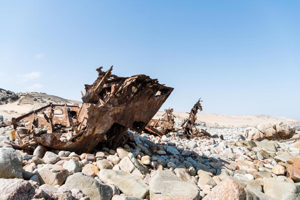Shipwreck Lodge Mowebaai Экстерьер фото