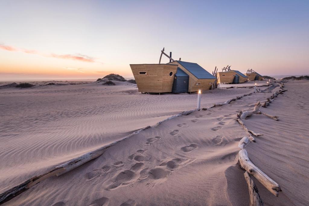 Shipwreck Lodge Mowebaai Экстерьер фото