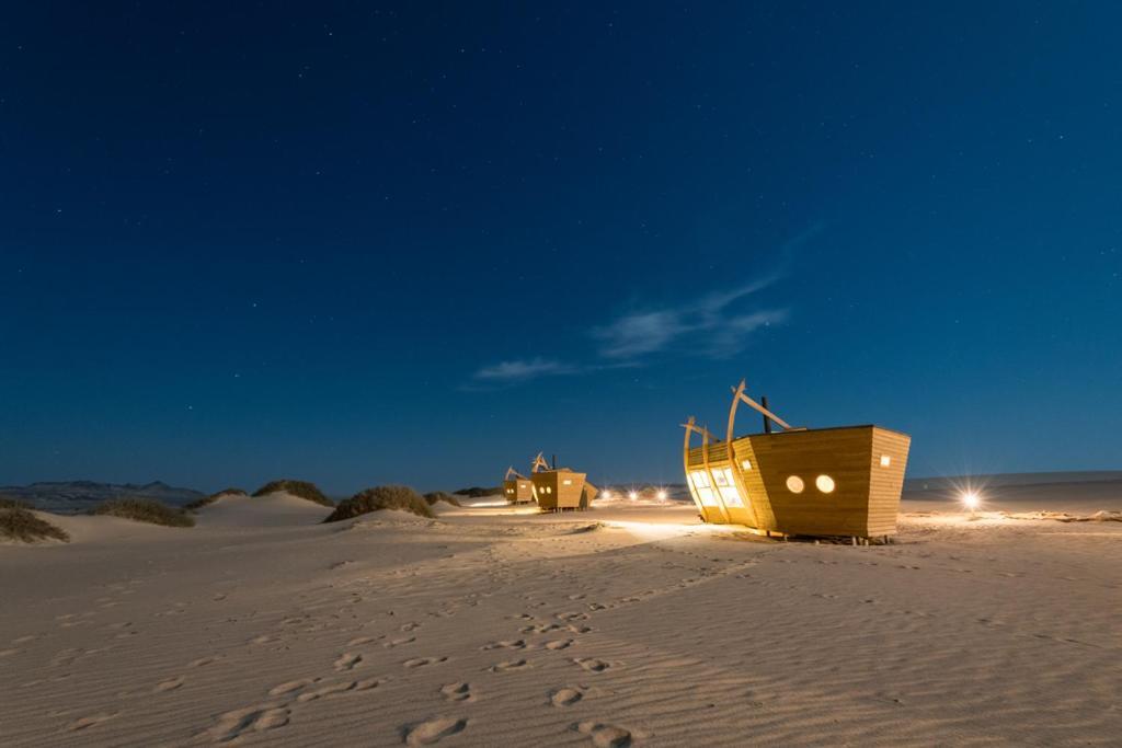Shipwreck Lodge Mowebaai Экстерьер фото